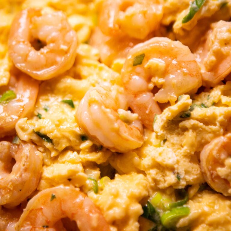 egg stir fried with shrimp